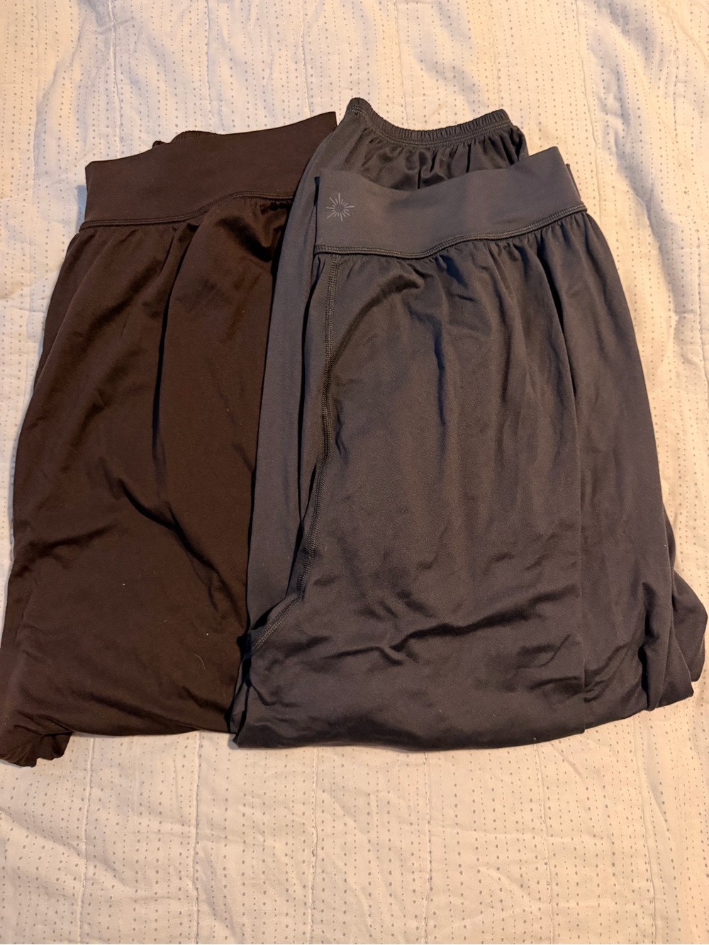 Aerie offline the hugger jogger bundle